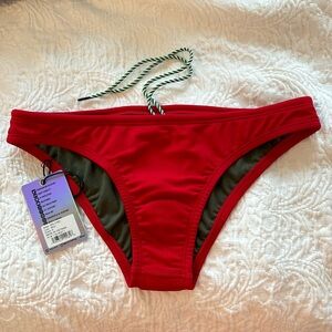 NWT Jolyn “Midl” red bikini bottoms